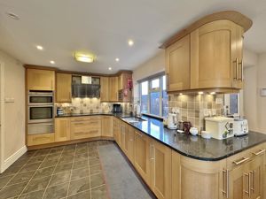 Photo 12- click for photo gallery